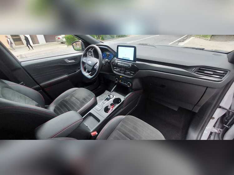 Ford Kuga 2.5 hybr foto 13
